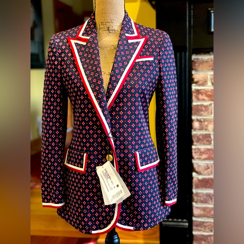 NWT Gucci printed blazer